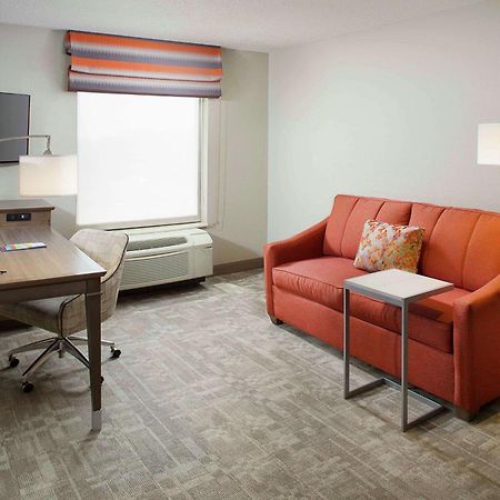 Hampton Inn By Hilton Garden City Long Island المظهر الخارجي الصورة