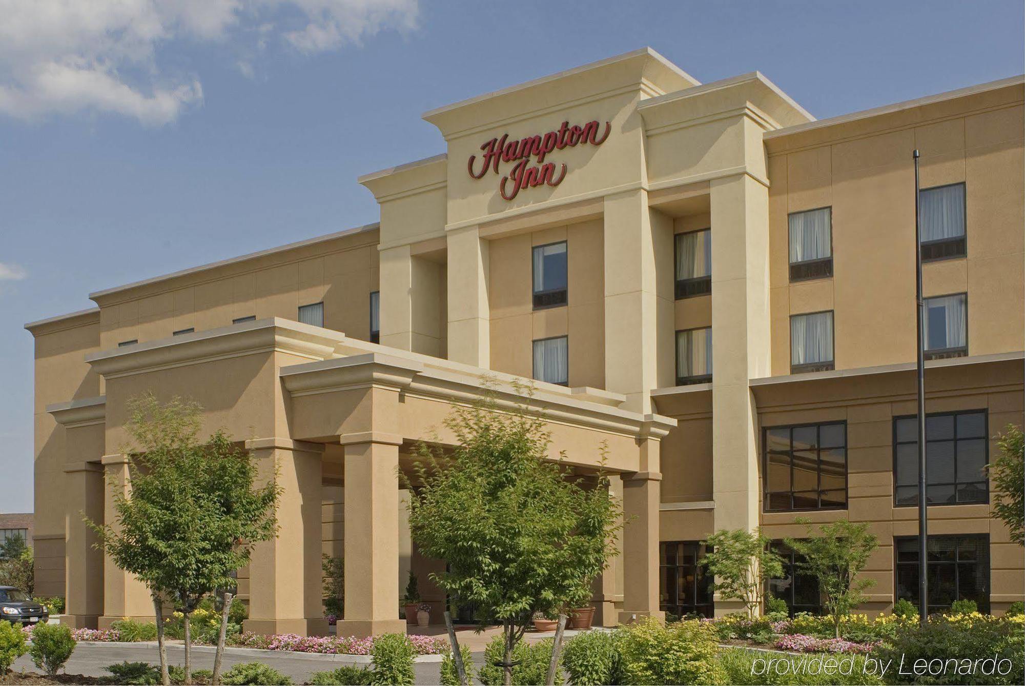 Hampton Inn By Hilton Garden City Long Island المظهر الخارجي الصورة