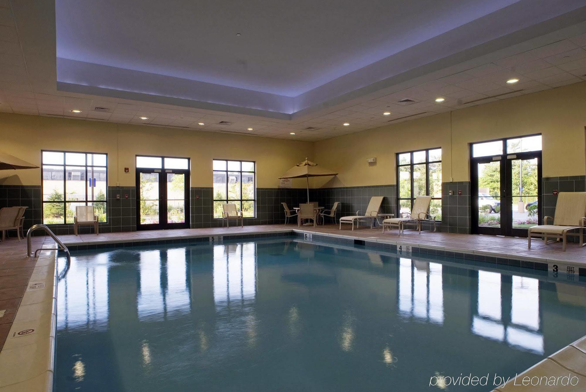 Hampton Inn By Hilton Garden City Long Island المرافق الصورة