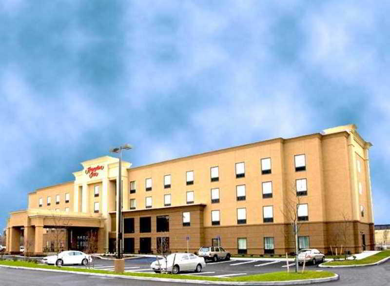 Hampton Inn By Hilton Garden City Long Island المظهر الخارجي الصورة